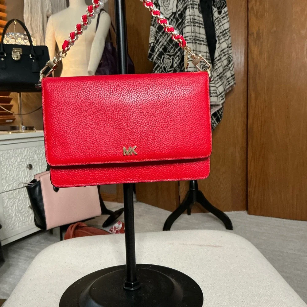 Michael Kors Leather Wallet with removable (Red Braided/Custom Faux Pearl chain - Picture 1 of 14